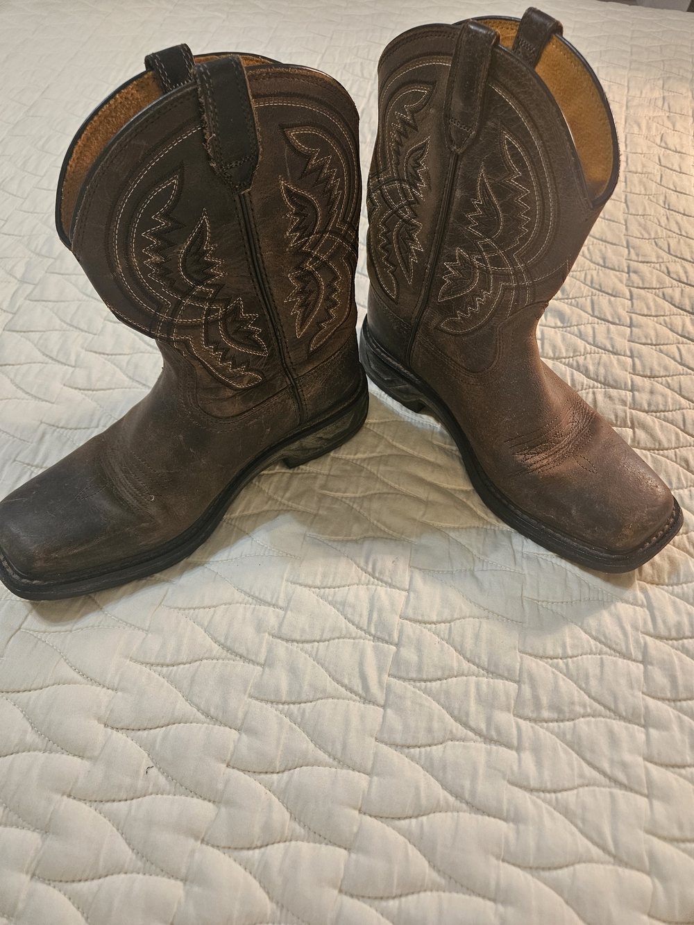 Ariat Classic Brown Leather Western Boots Size 5